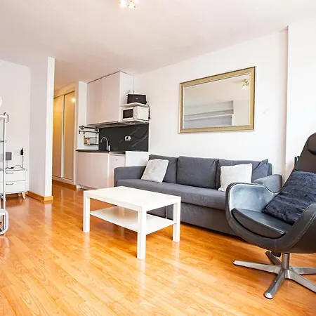 Holidays, Mont Blanc Estudio En Pradollano & Parking
