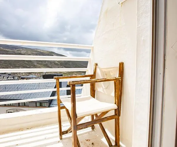 Holidays, Mont Blanc Estudio En Pradollano & Parking Lägenhet Sierra Nevada