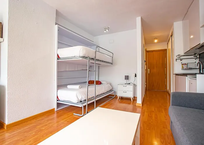 Holidays, Mont Blanc Estudio En Pradollano & Parking Lejlighed Sierra Nevada