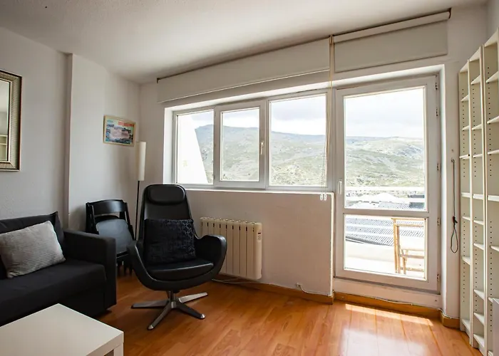 Holidays, Mont Blanc Estudio En Pradollano & Parking